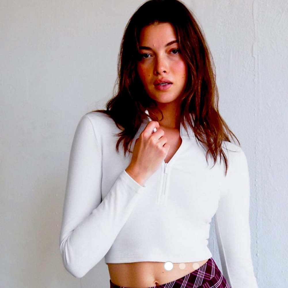 Half zip Aritzia / Sunday Best crop top